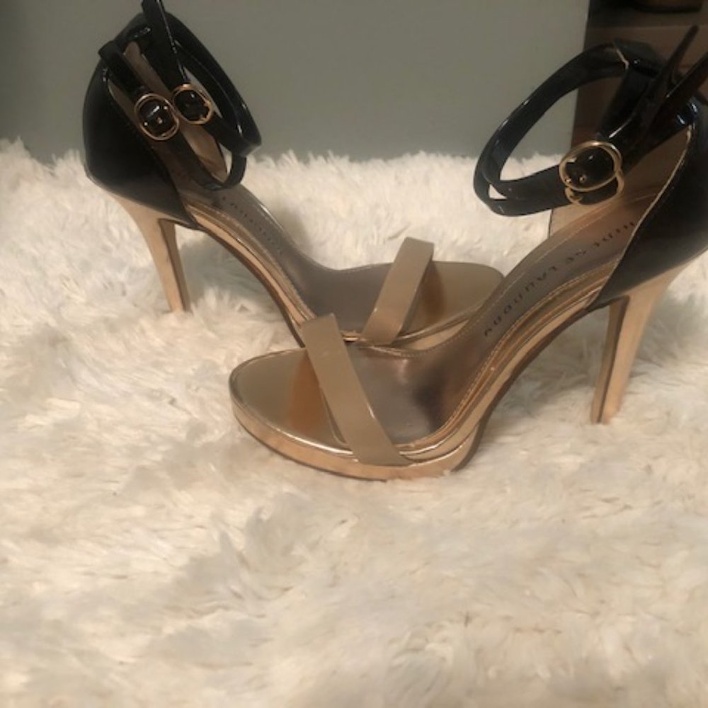 Heels - Picture 4 of 6